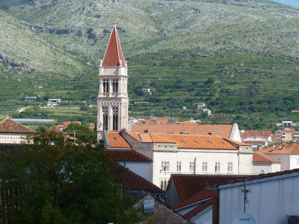 Apartments Kairos Trogir Buitenkant foto