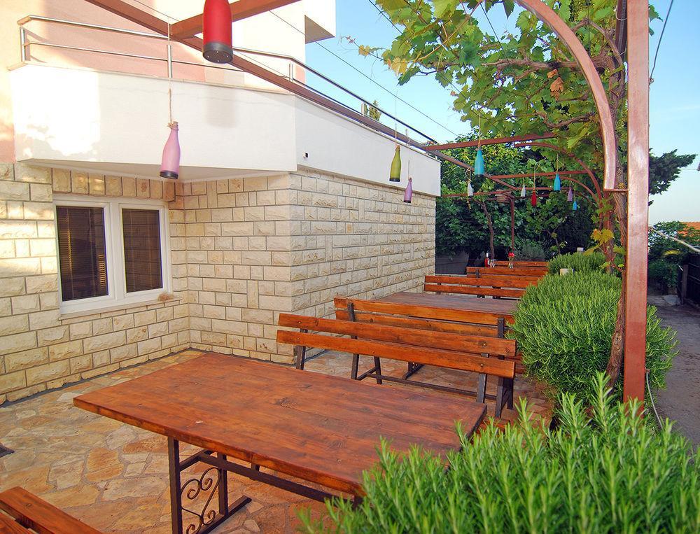 Apartments Kairos Trogir Buitenkant foto