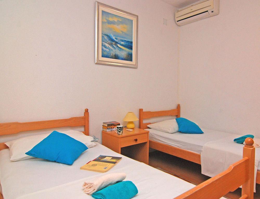 Apartments Kairos Trogir Buitenkant foto